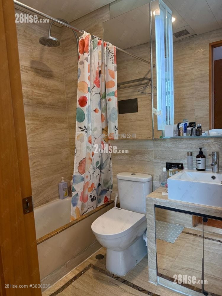 御凯 售盘 3 房 , 2 浴室 728 平方尺