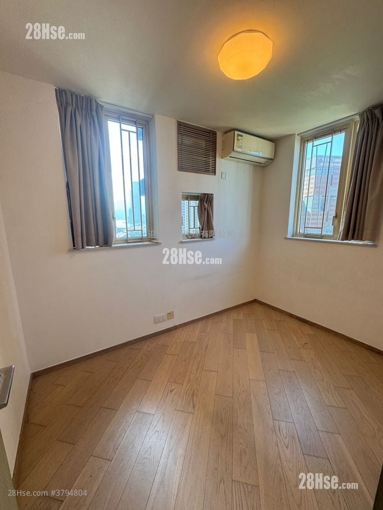 Harbour Place Sell 2 Bedrooms , 1 Bathroom 481 ft²