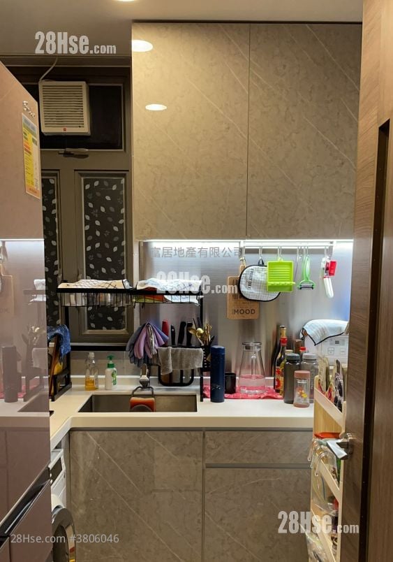 Heya Star Sell 1 Bedroom , 1 Bathroom 459 ft²