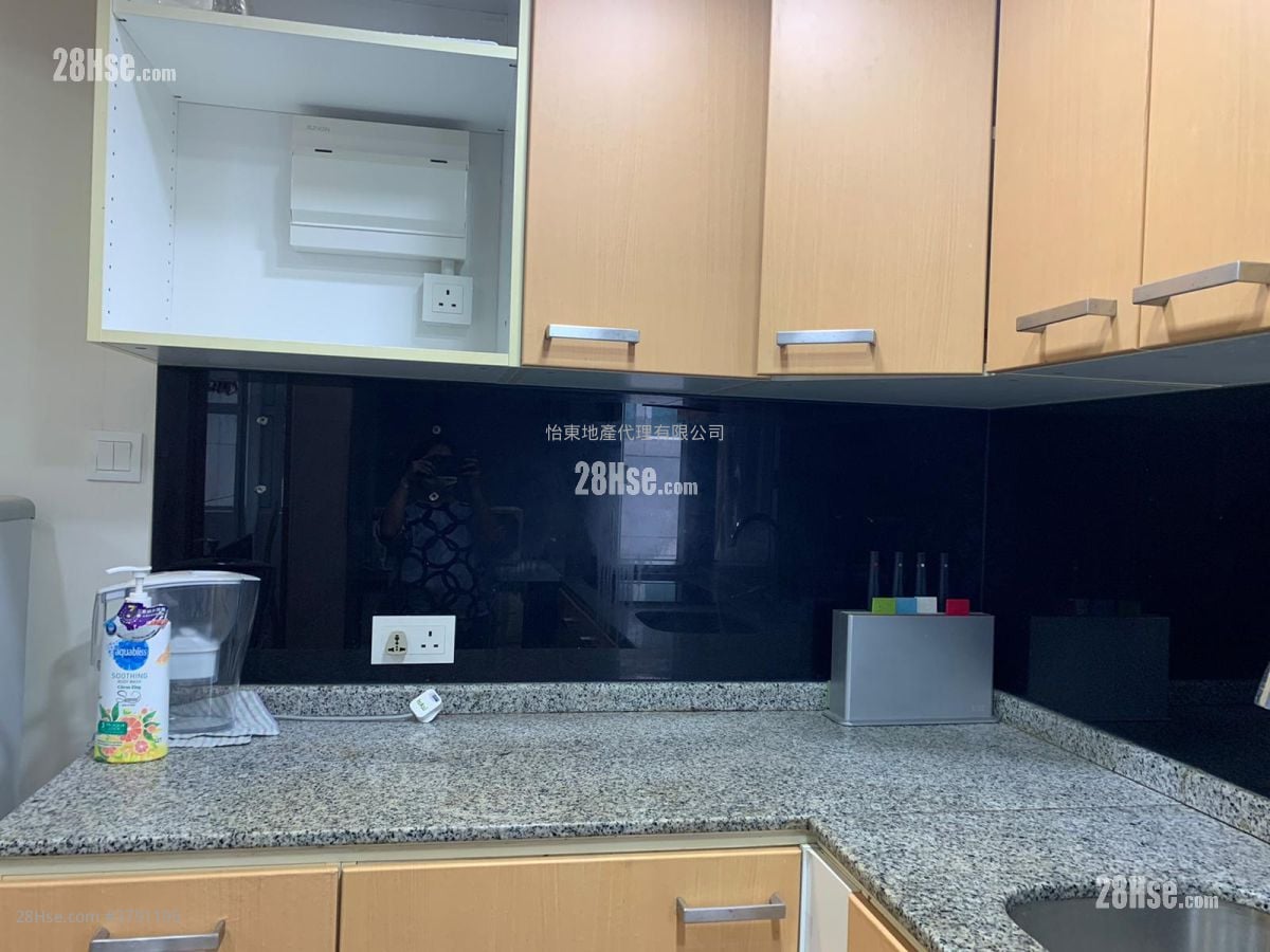 杜智台 售盘 1 房 , 1 浴室 354 平方尺