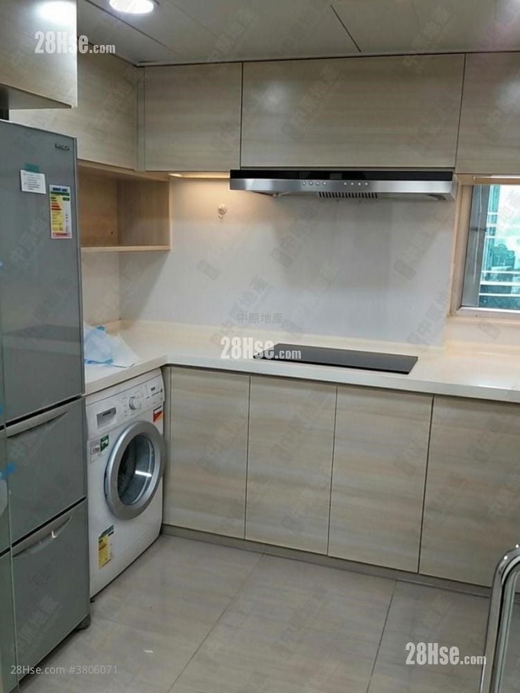 Taikoo Shing Sell 3 Bedrooms , 2 Bathrooms 897 ft²