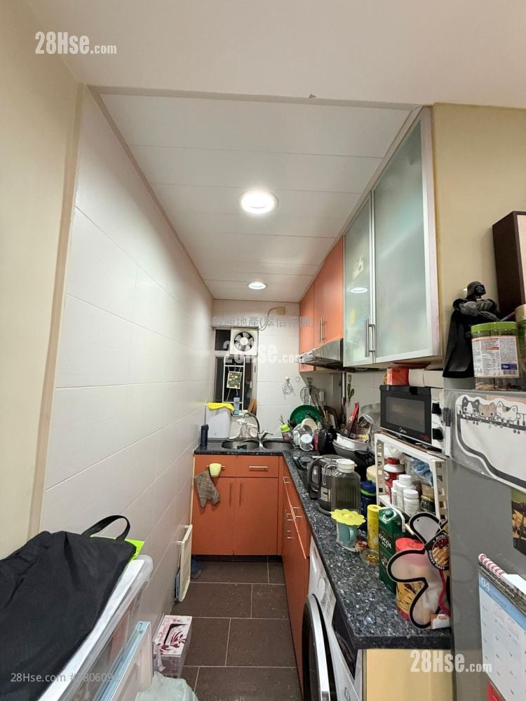 Serene Garden Sell 2 Bedrooms , 1 Bathroom 430 ft²