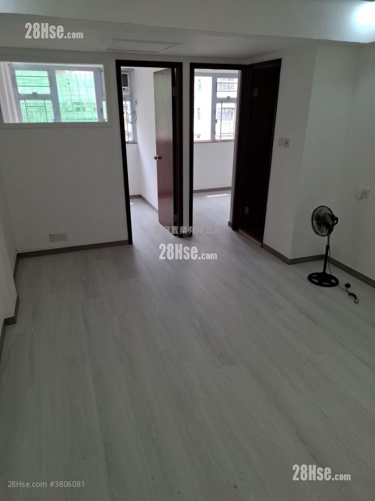 Tung Fat Building Rental 2 Bedrooms , 1 Bathroom 363 ft²
