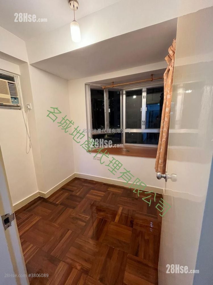 Grandeur Garden Sell 2 Bedrooms , 1 Bathroom 314 ft²