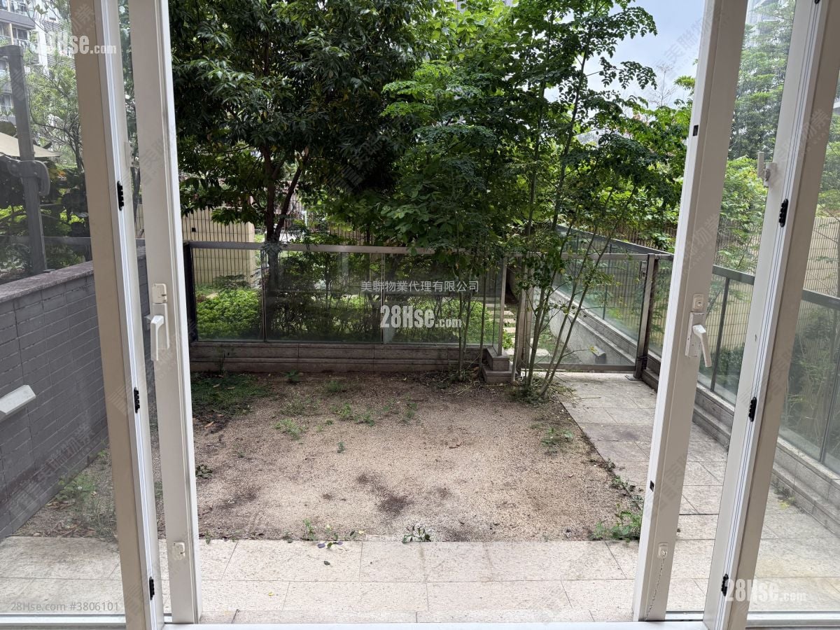 Avignon Sell 4 Bedrooms , 2 Bathrooms 1,142 ft²