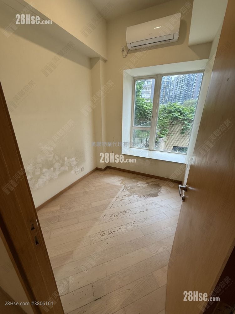 Avignon Sell 4 Bedrooms , 2 Bathrooms 1,142 ft²