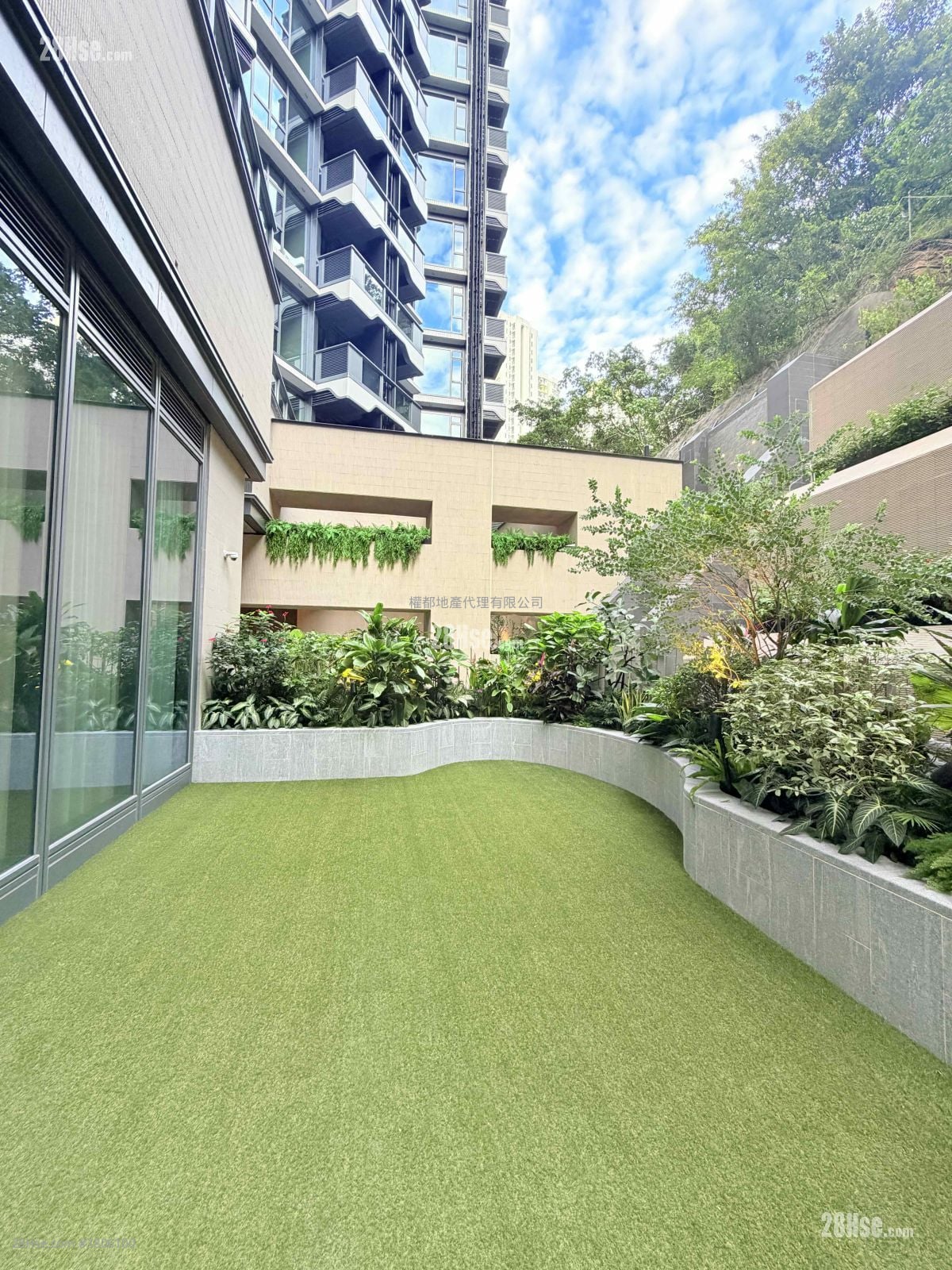 晓柏峰 租盘 1 房 , 1 浴室 243 平方尺