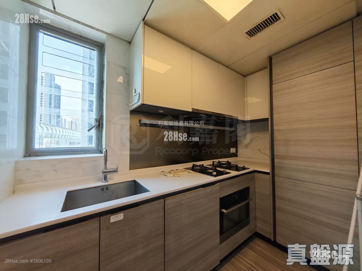 朗屏8号 售盘 3 房 621 平方尺