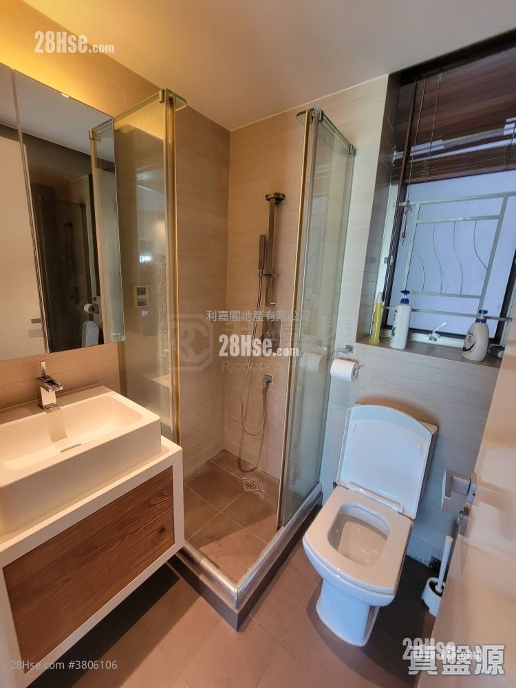 擎天半岛 售盘 3 房 , 2 浴室 772 平方尺