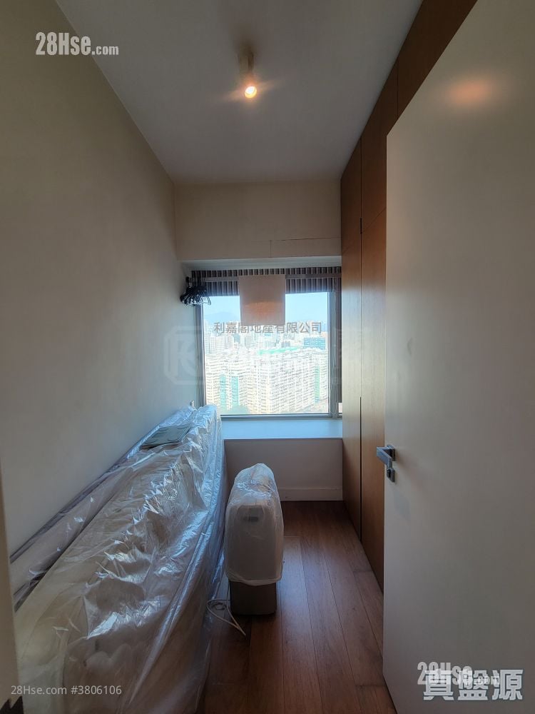 擎天半岛 售盘 3 房 , 2 浴室 772 平方尺