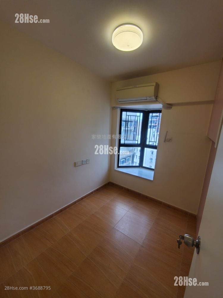 筲箕湾广场 售盘 3 房 , 1 浴室 445 平方尺