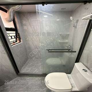 雅典居 售盘 3 房 , 2 浴室 727 平方尺