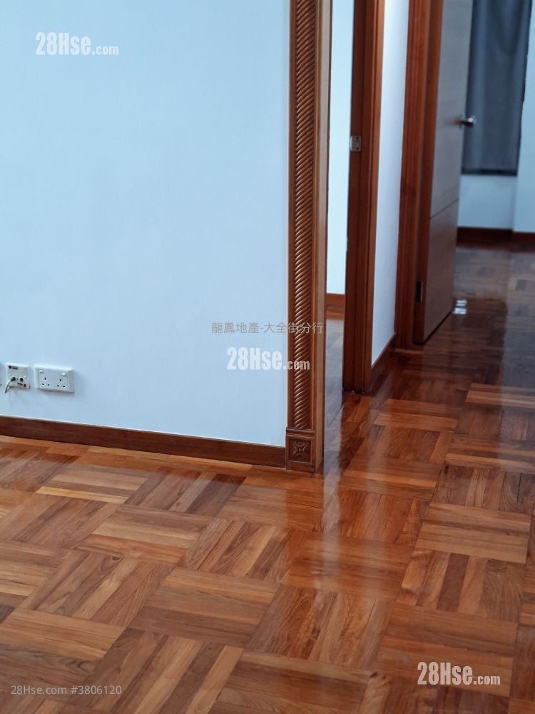 港湾豪庭 租盘 2 房 386 平方尺