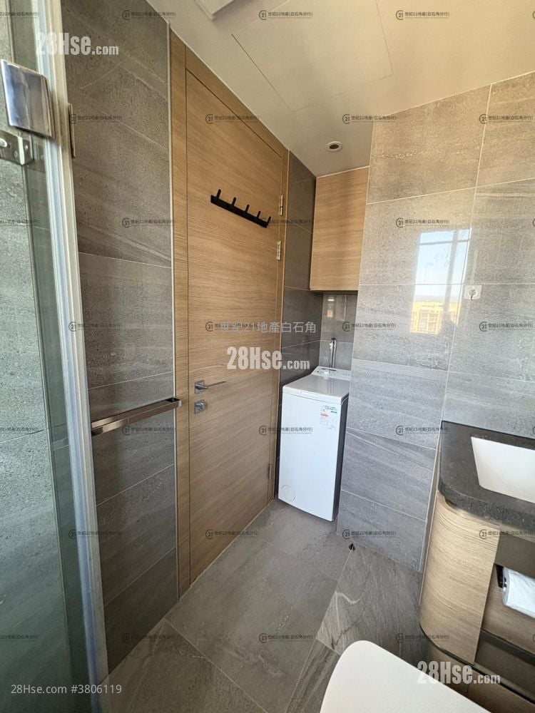 Solaria Rental Studio , 1 Bathroom 258 ft²