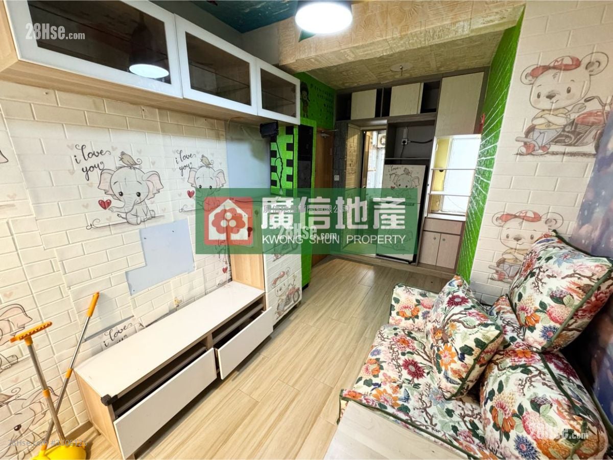 東安閣 售盤 1 房 , 1 浴室 242 平方呎