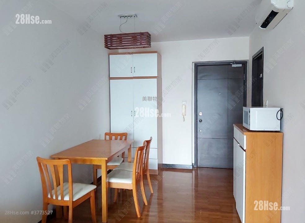 Splendid Place Sell 2 Bedrooms , 1 Bathroom 473 ft²