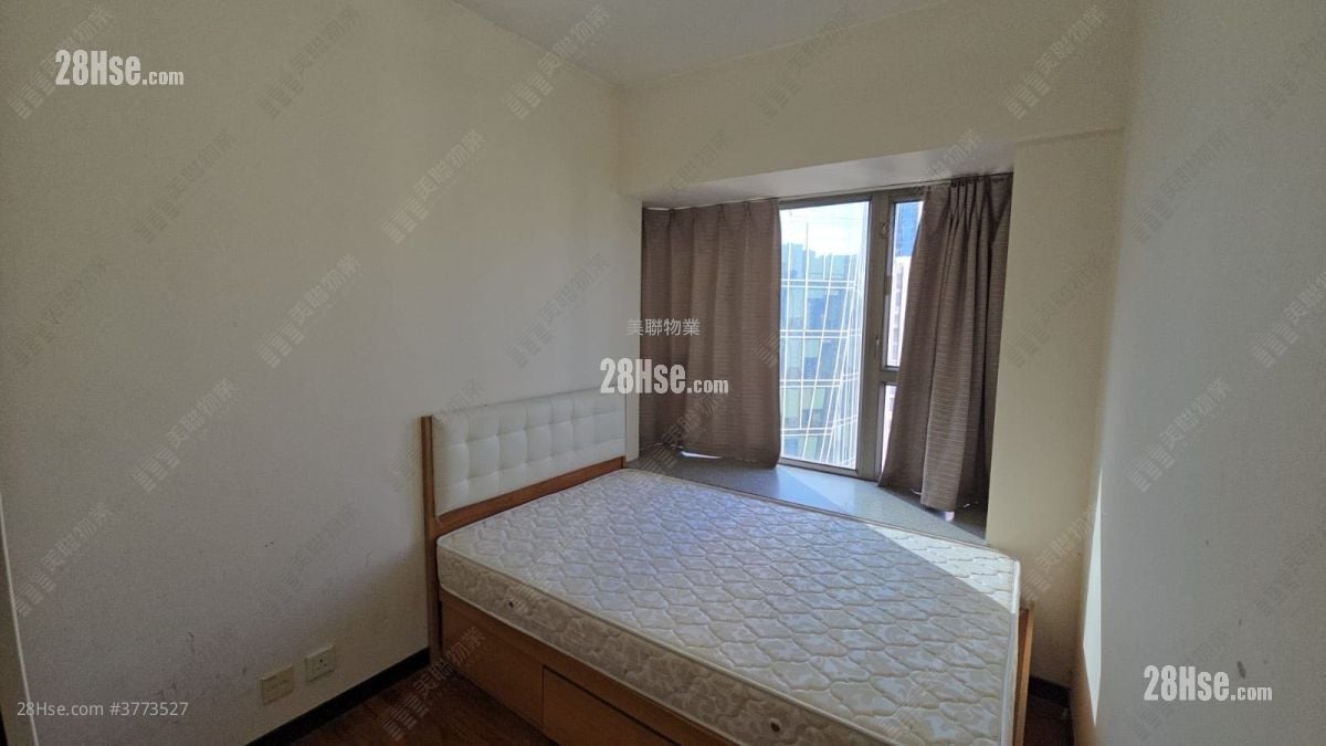 Splendid Place Sell 2 Bedrooms , 1 Bathroom 473 ft²