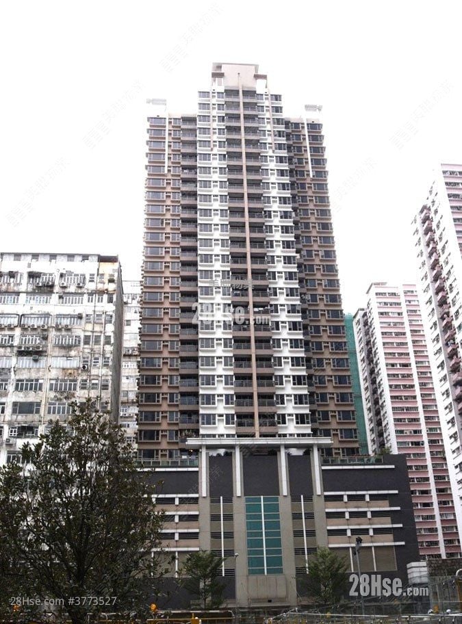 Splendid Place Sell 2 Bedrooms , 1 Bathroom 473 ft²