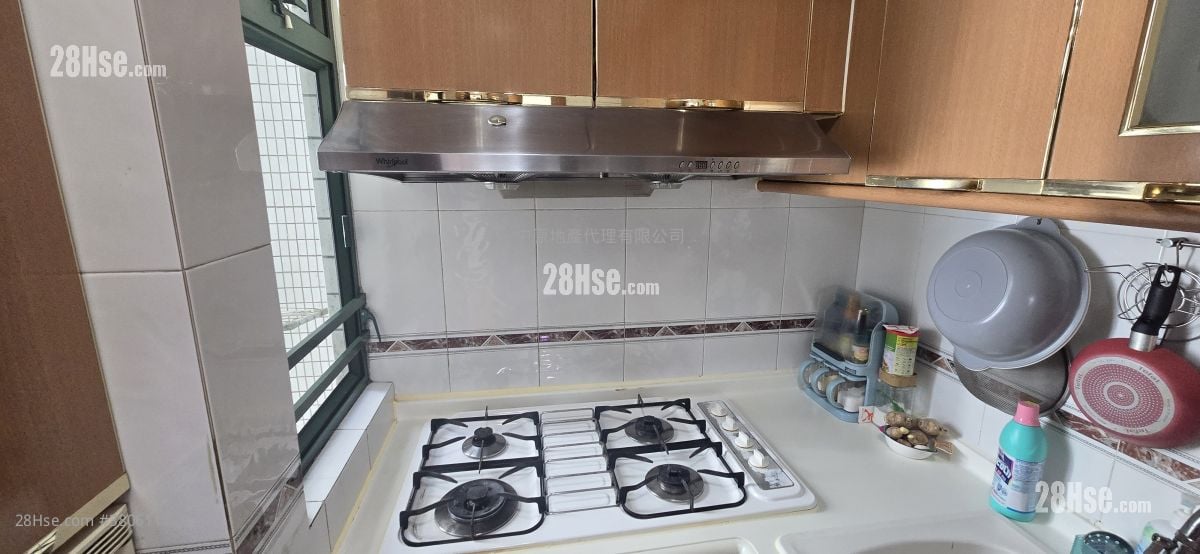 East Point City Sell 2 Bedrooms 524 ft²