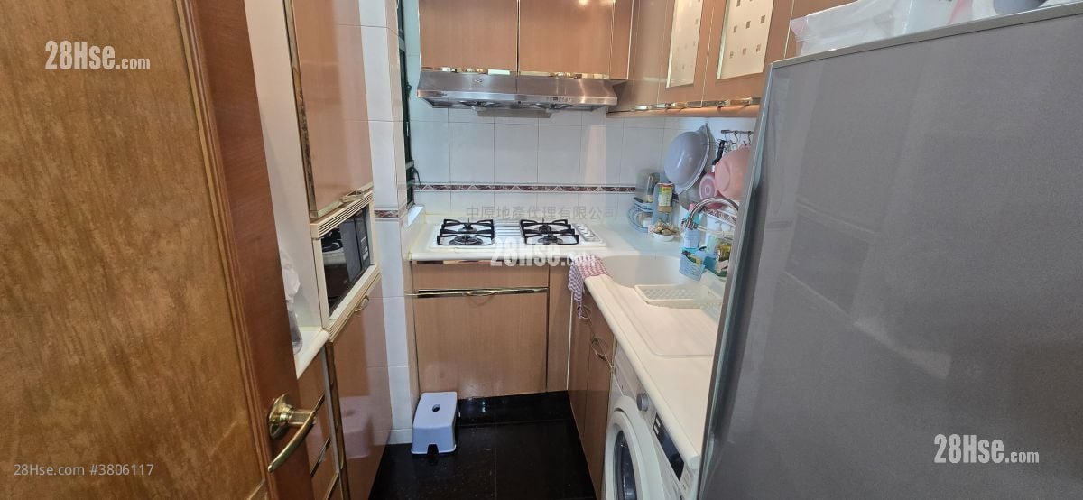 East Point City Sell 2 Bedrooms 524 ft²