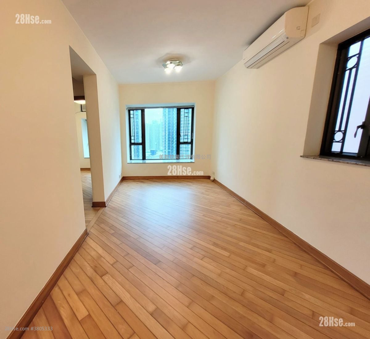 Liberte Sell 2 Bedrooms , 1 Bathroom 491 ft²
