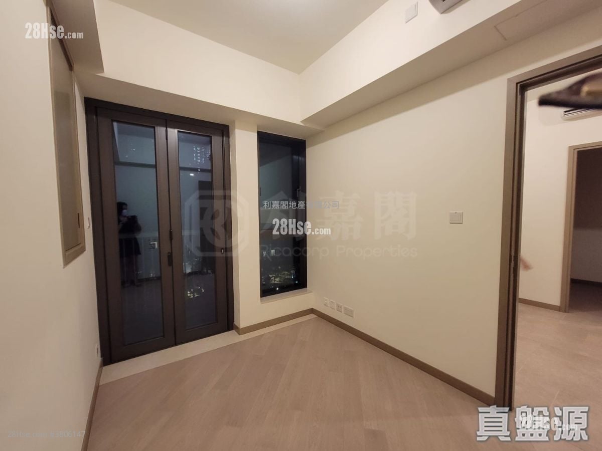 Wetland Seasons Bay Rental 518 ft²