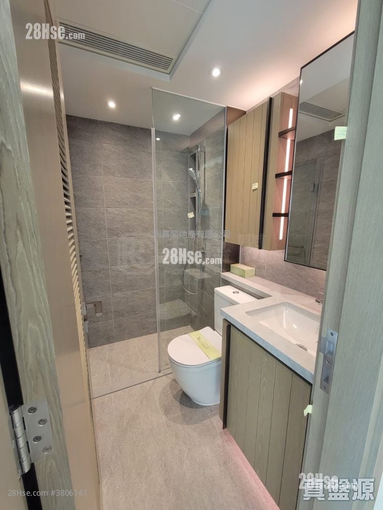 Wetland Seasons Bay Rental 518 ft²