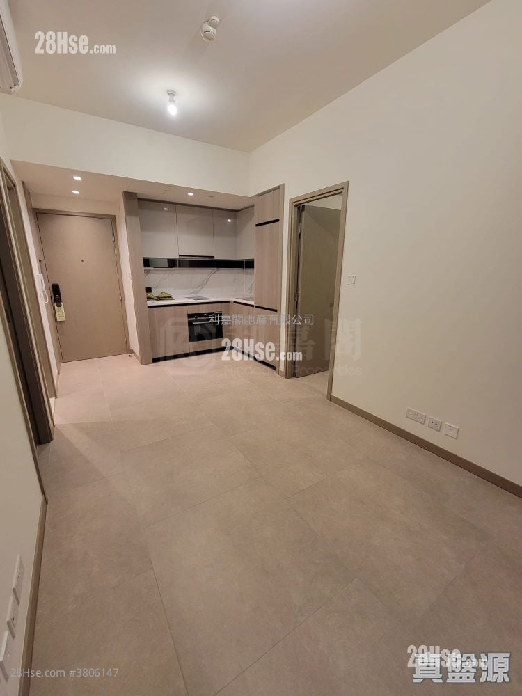 Wetland Seasons Bay Rental 518 ft²