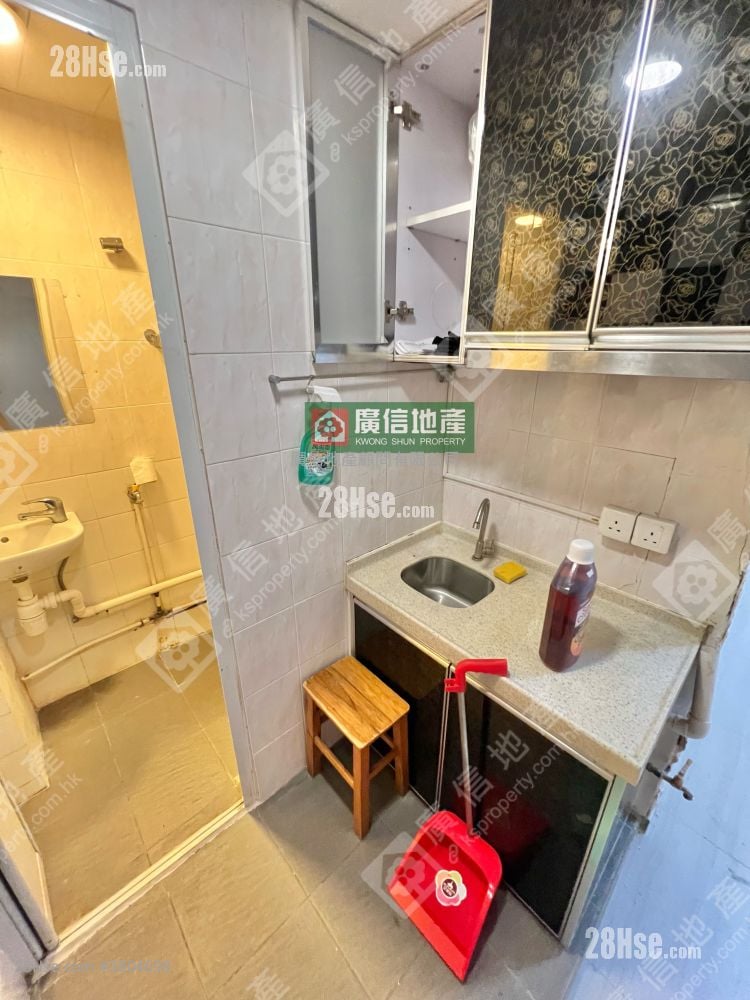 Cheong Fai Mansion Sell Studio , 1 Bathroom 224 ft²