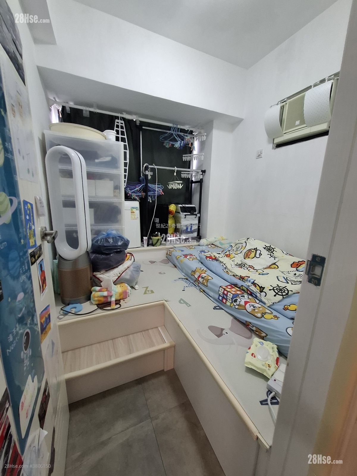 Fanling Town Center Sell 2 Bedrooms , 1 Bathroom 376 ft²