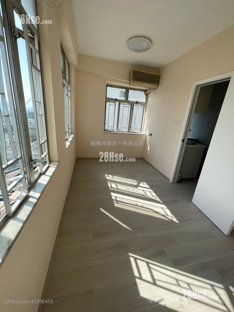 Kam Tong Building Rental 1 Bedroom , 1 Bathroom 322 ft²