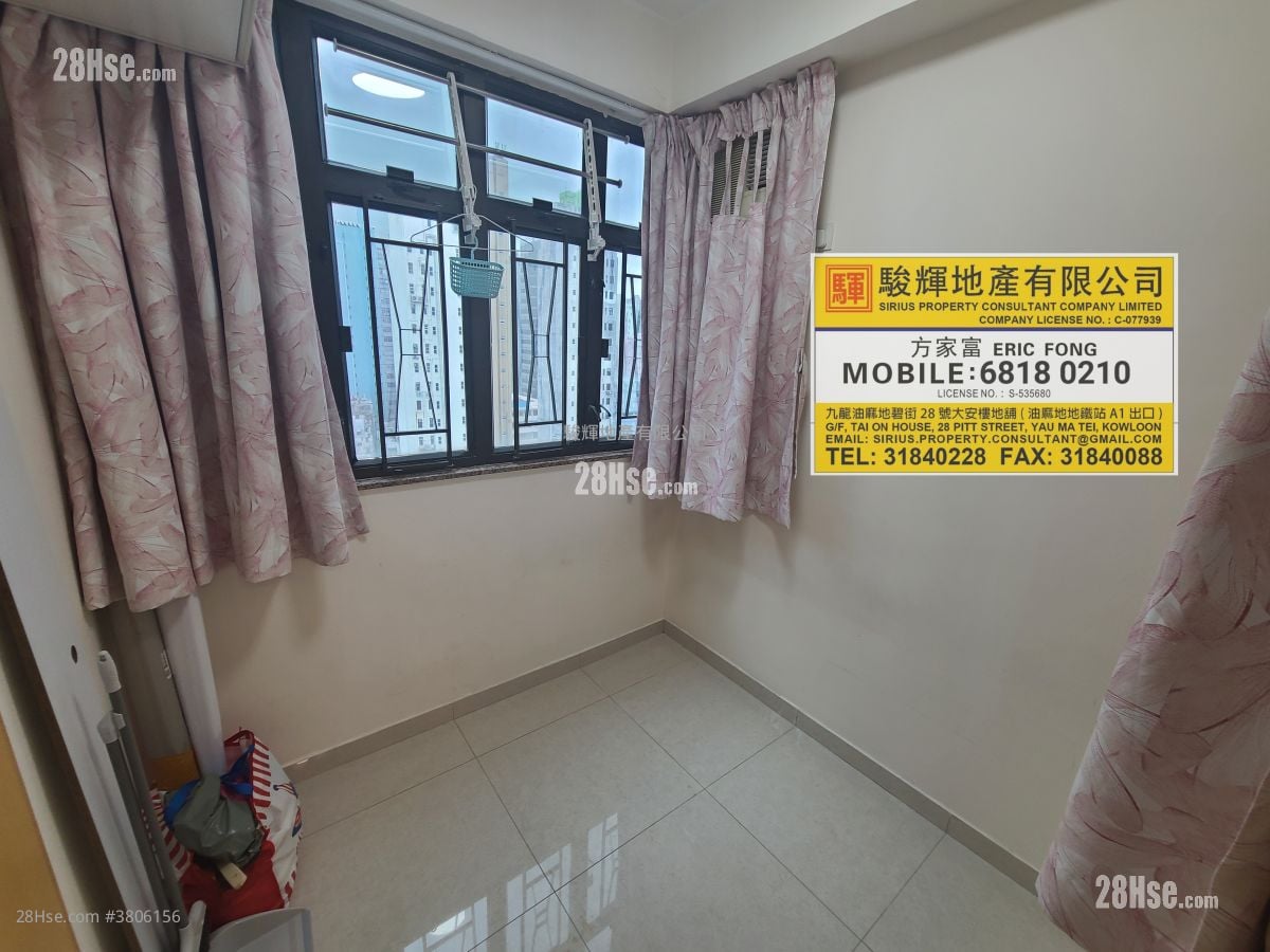 Winfield Building Rental 2 Bedrooms , 1 Bathroom 246 ft²