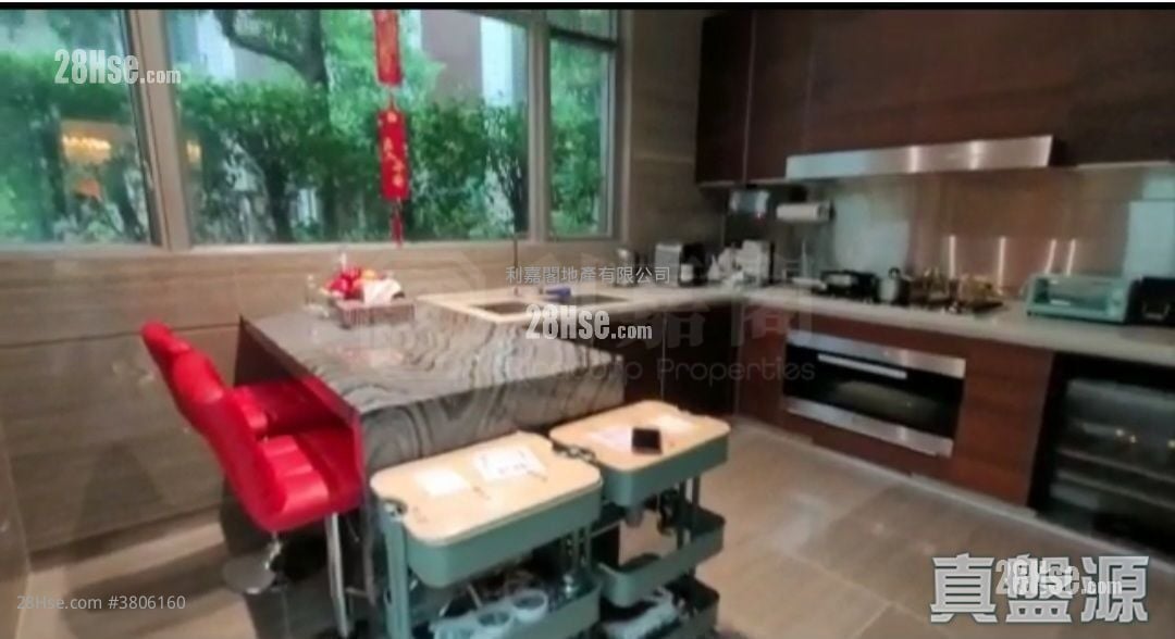 Phase I Of Park Villa Sell 5+ Bedrooms , 5+ Bathrooms 3,531 ft²