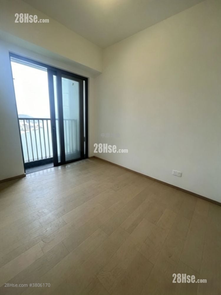 Lp6 Sell 3 Bedrooms , 2 Bathrooms 791 ft²
