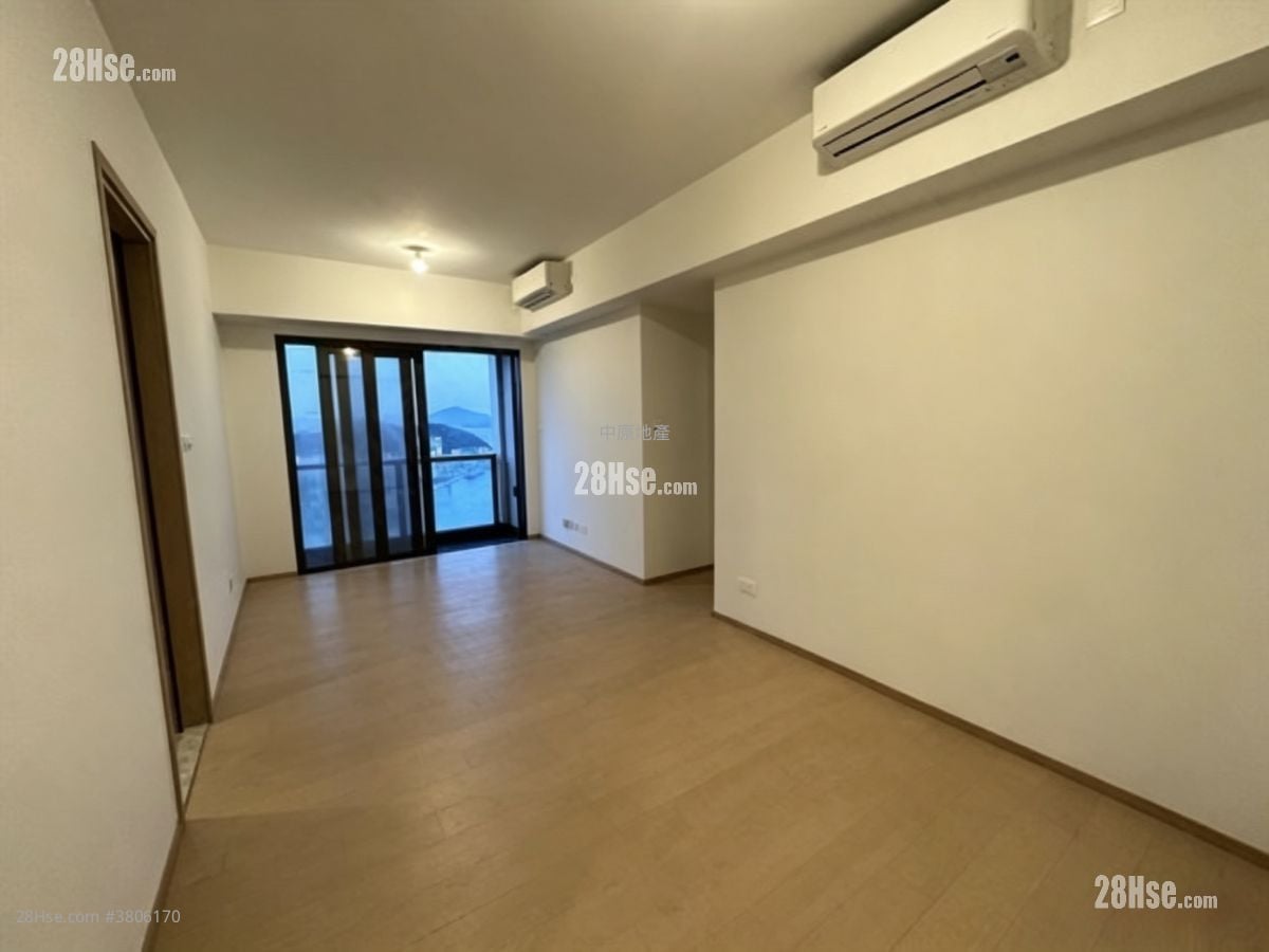 Lp6 Sell 3 Bedrooms , 2 Bathrooms 791 ft²