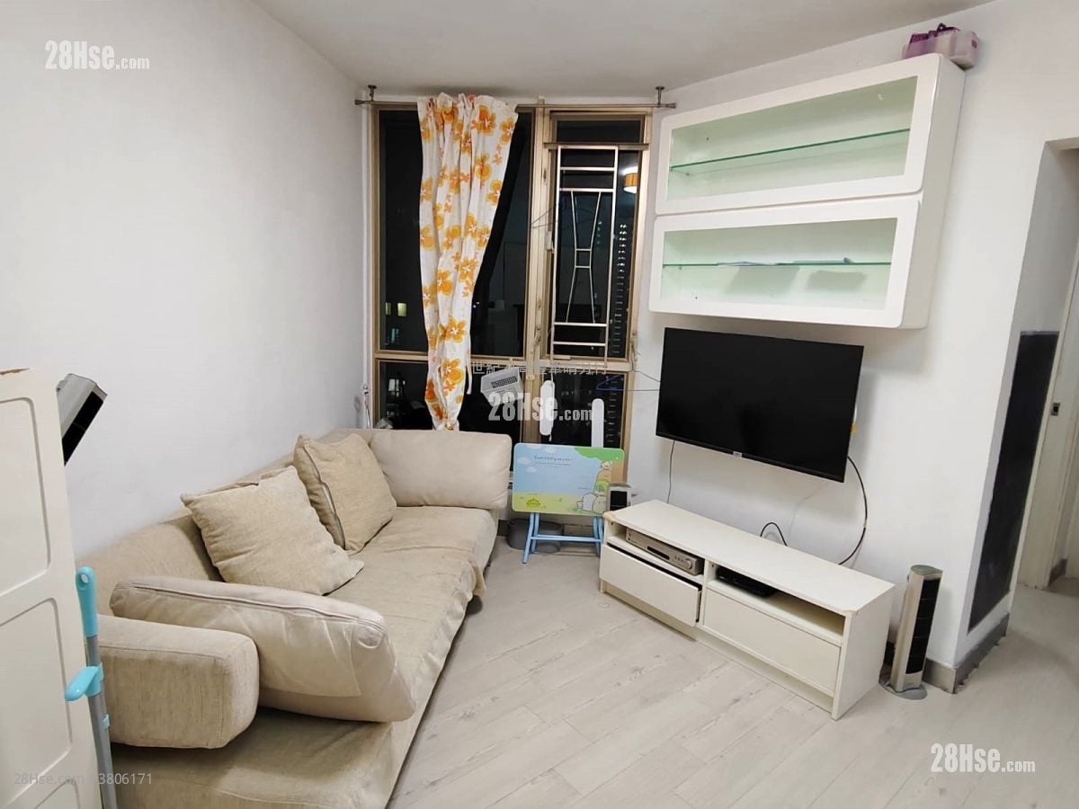 碧湖花园 租盘 2 房 400 平方尺