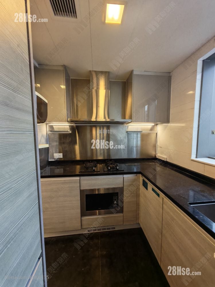 Ocean Pride Sell 3 Bedrooms , 2 Bathrooms 773 ft²