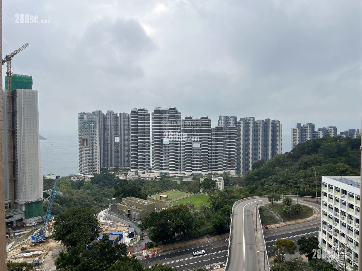 Chi Fu Fa Yuen Sell 2 Bedrooms , 1 Bathroom 439 ft²