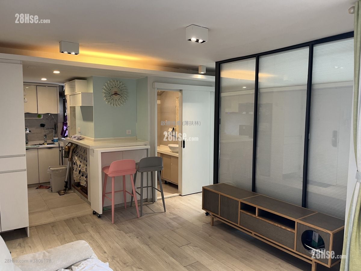 Chi Fu Fa Yuen Sell 2 Bedrooms , 1 Bathroom 439 ft²