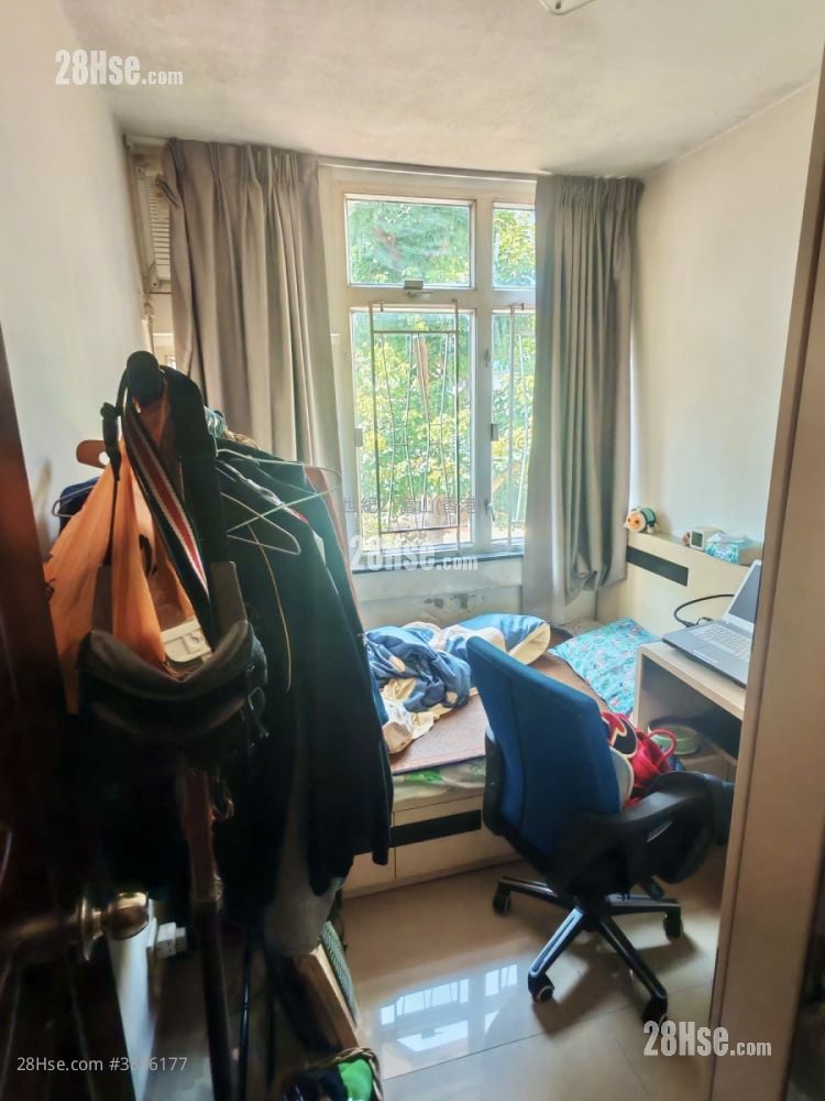 凤钻苑 售盘 3 房 , 1 浴室 598 平方尺