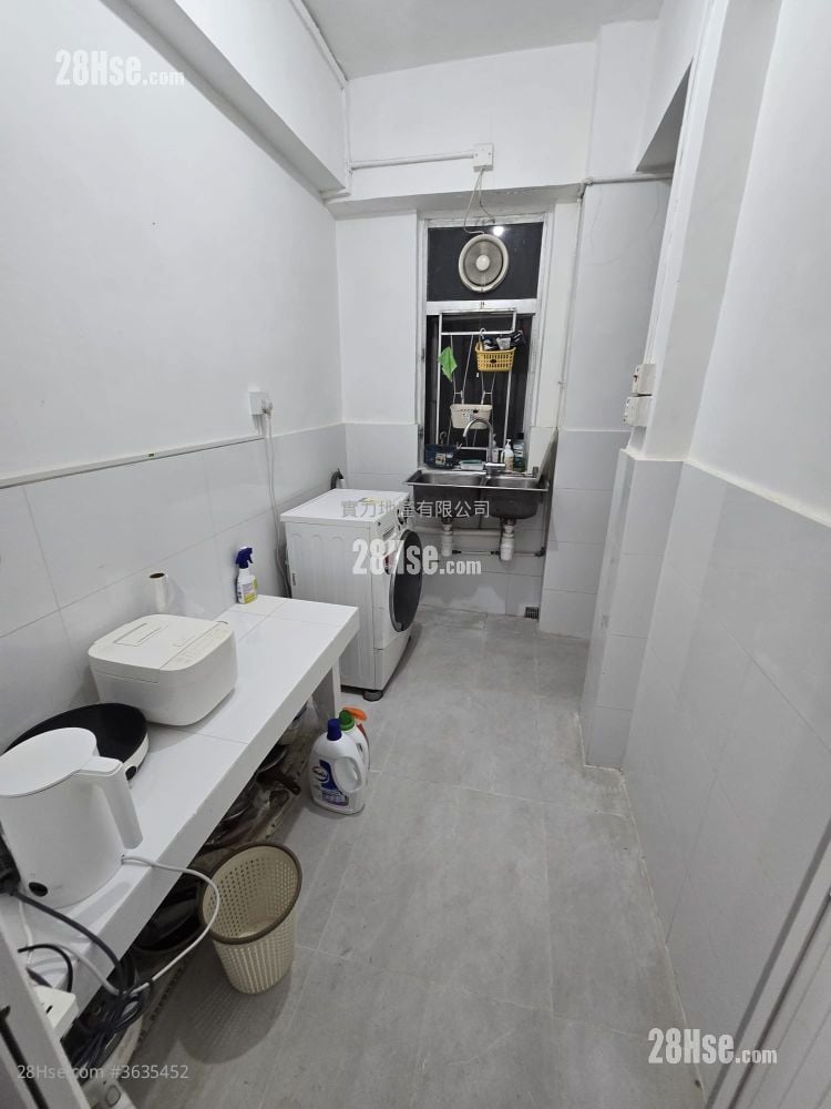 Tai Tak House Rental 2 Bedrooms , 1 Bathroom 368 ft²