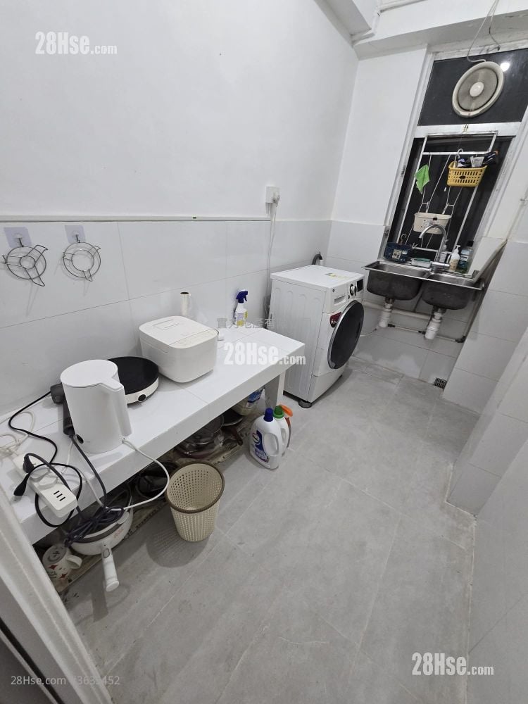 Tai Tak House Rental 2 Bedrooms , 1 Bathroom 368 ft²