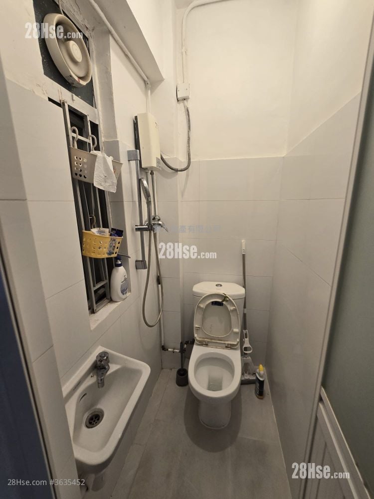 Tai Tak House Rental 2 Bedrooms , 1 Bathroom 368 ft²