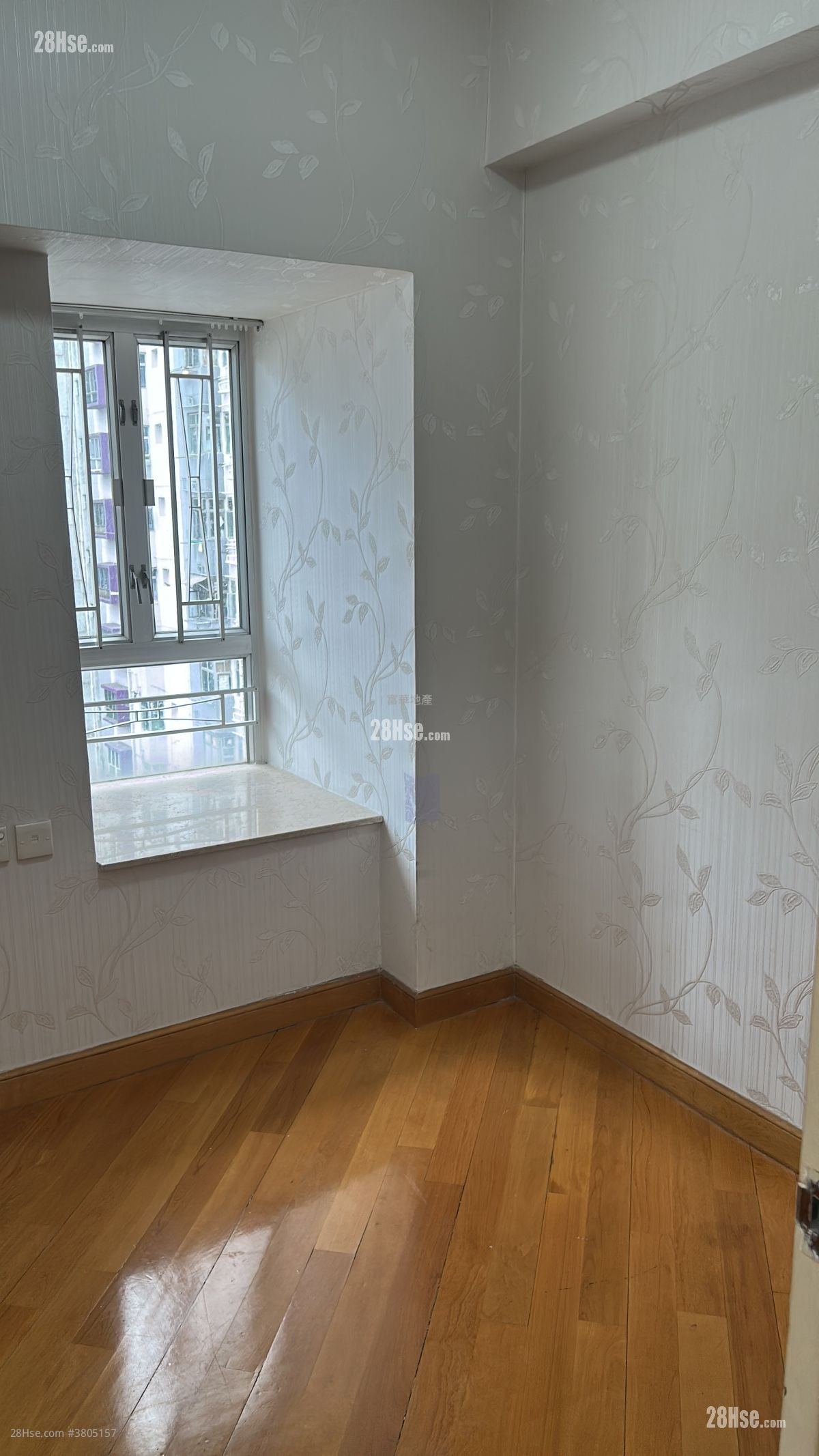 Foo Tat Building Rental 2 Bedrooms , 1 Bathroom 306 ft²