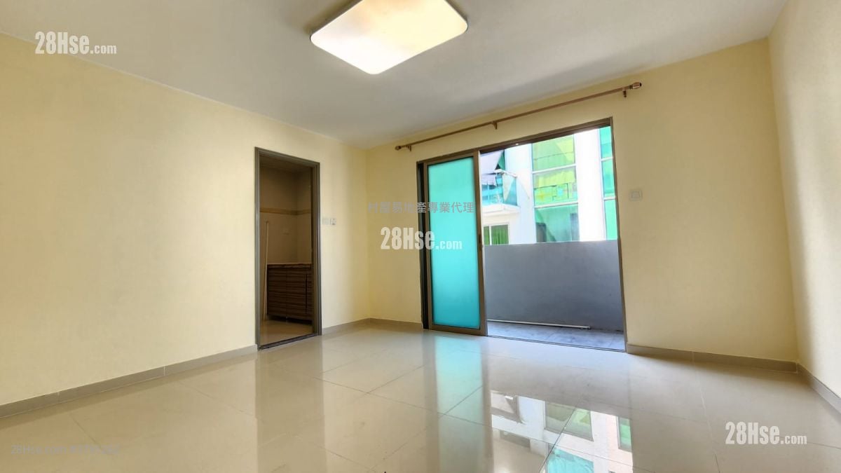 村屋 售盘 4 房 , 3 浴室