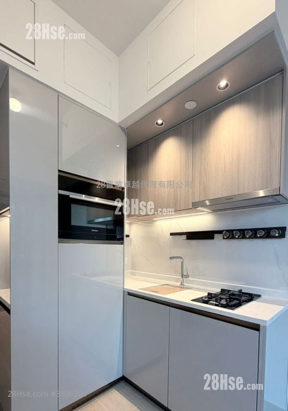 Gold Coast Bay Rental 1 Bedroom 309 ft²