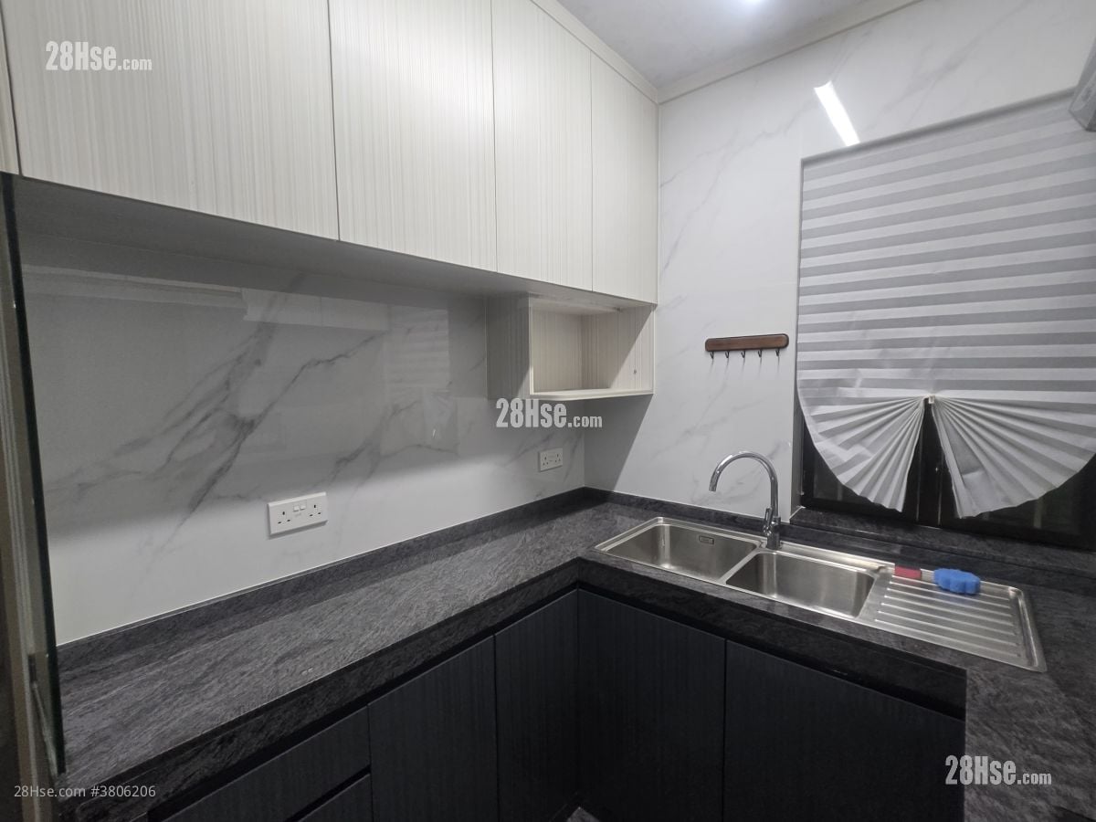 Village Rental 3 Bedrooms , 1 Bathroom 650 ft²