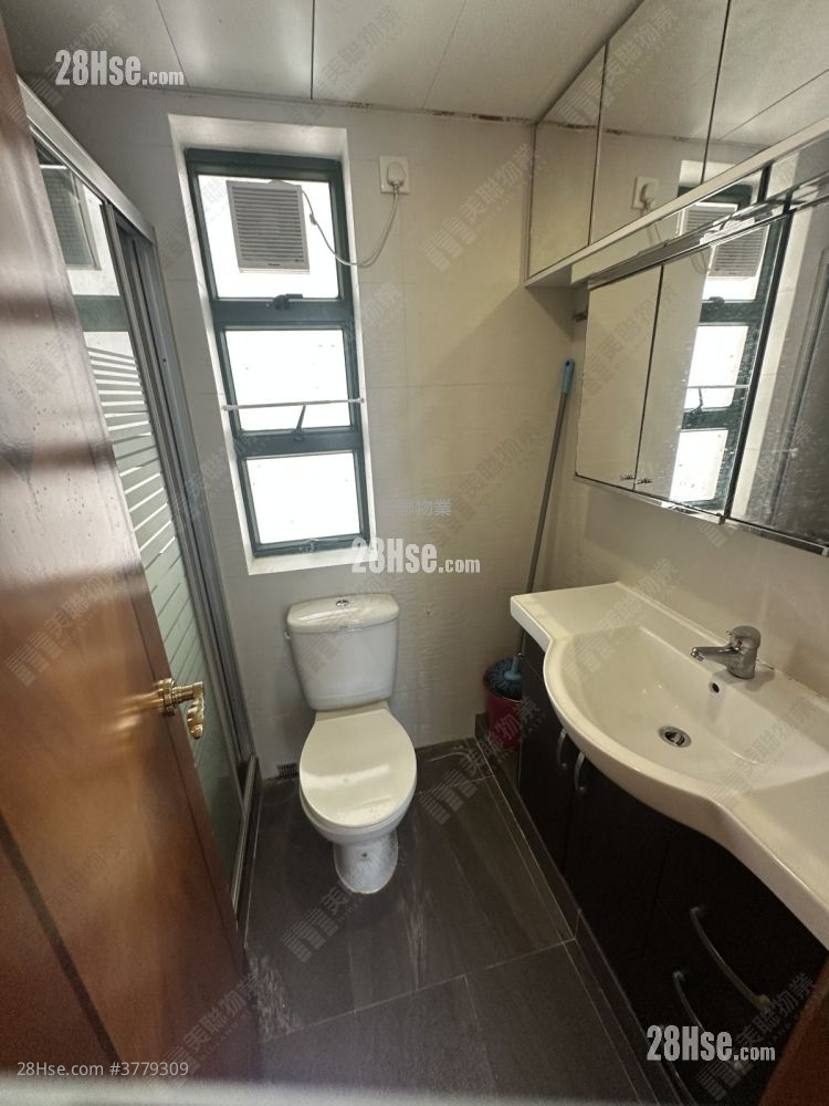 East Point City Sell 2 Bedrooms , 1 Bathroom 466 ft²