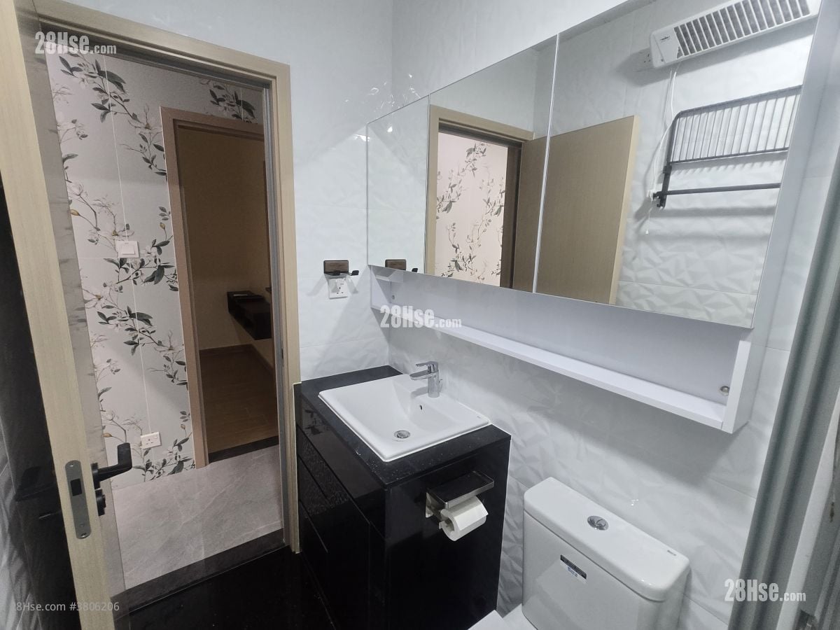 Village Rental 3 Bedrooms , 1 Bathroom 650 ft²