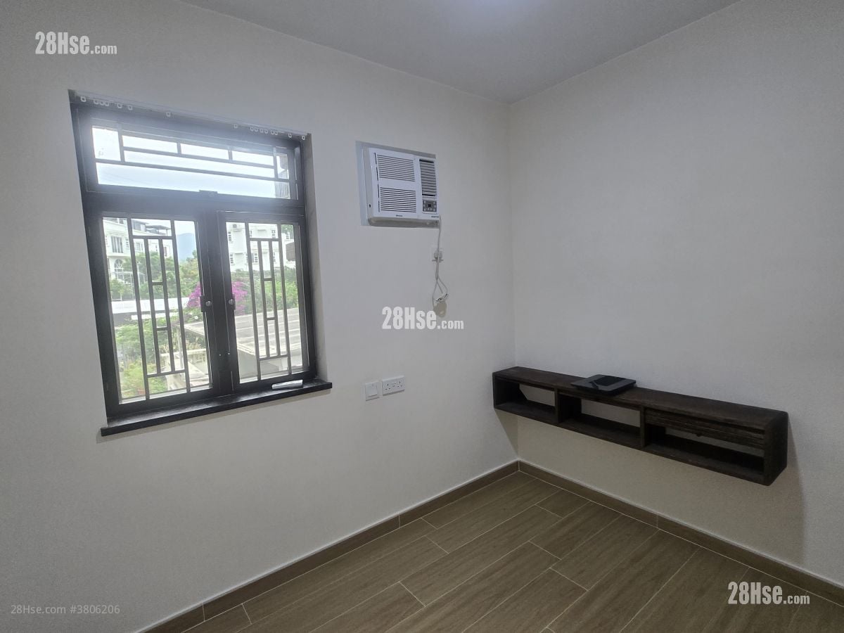 Village Rental 3 Bedrooms , 1 Bathroom 650 ft²